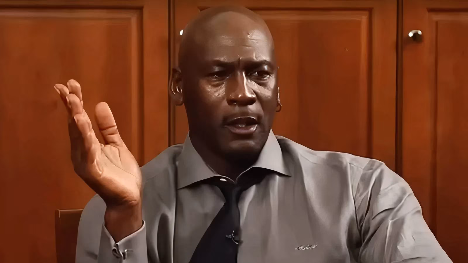 michael-jordan-s-yellow-eyes-spark-fresh-debate-in-2026-image-0