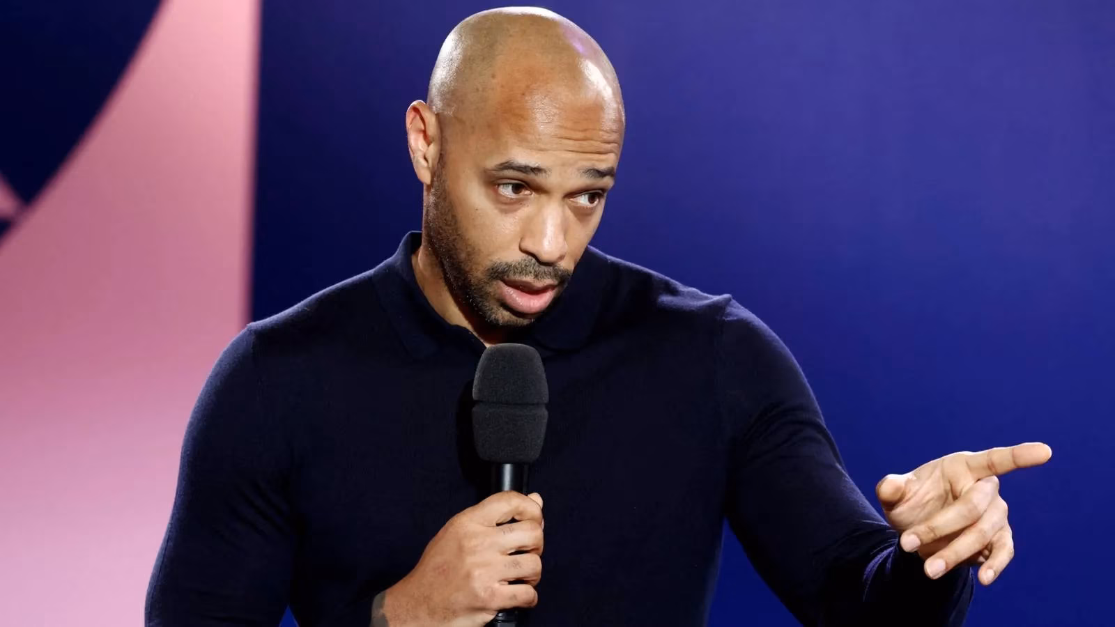 thierry-henry-schools-mo-salah-on-team-first-mentality-after-explosive-interview-image-2